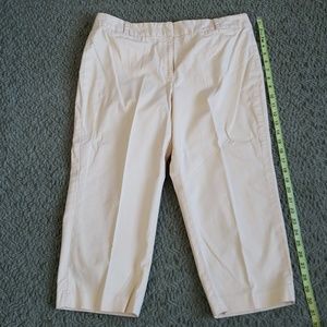 Talbots Pale Yellow capri cropped Pants